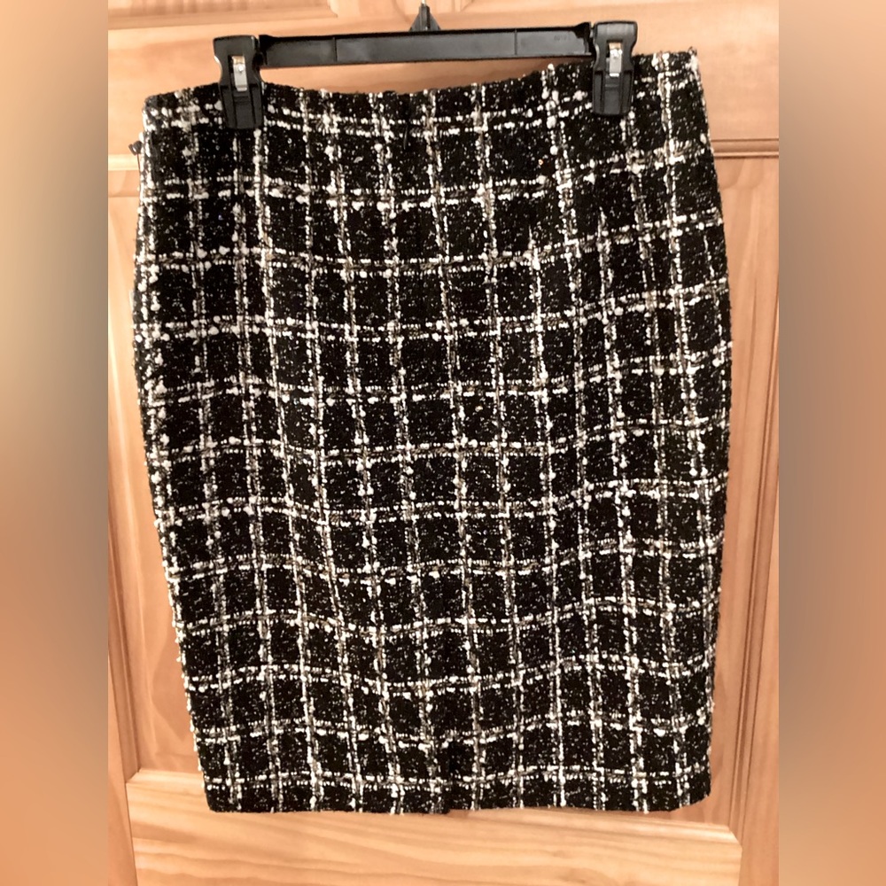 Calvin Klein pencil skirt